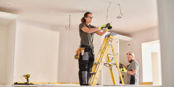 Best 24-Hour Electrician  in Hickory Hls, IL